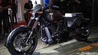 Motor ini sempat dihentikan produksinya dan tampil kembali di tahun ini. Foto: Pradita Utama