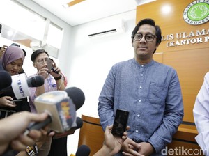 Kaya Raya Jadi Komedian, Andre Taulany Kini Dituding Penista Agama