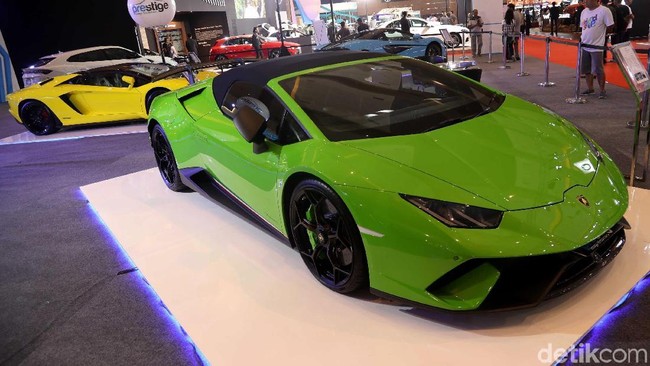 Penunggak Pajak di DKI, dari Aston Martin hingga Lamborghini