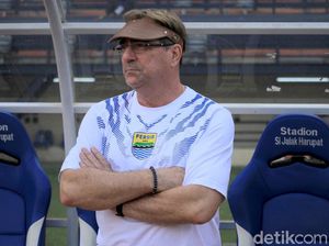 Persija vs Persib, Bagaimana Rekor Robert Rene Kontra Macan Kemayoran?