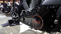 Mesinnya untuk softail M8 Milwauke, kapasitas mesinnya tembus 1.800 cc Foto: Pradita Utama