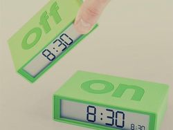 Jangan Kesiangan! Ini Deretan Alarm Canggih Bangunkan Kamu Sahur