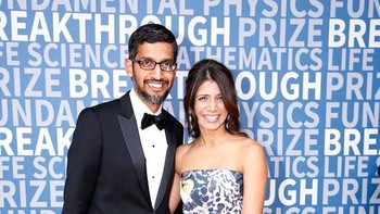 Sundar Pichai merupakan CEO Alphabet, induk Google. Hartanya diestimasi USD 1 miliar atau di kisaran Rp 14 triliun. Dia menikah dengan Anjali yang dipacarinya sejak masih di India dan kemudian menetap di Amerika Serikat. Foto: dok. Getty Images