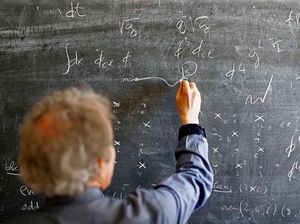 Contoh Soal Persamaan Trigonometri Kelas 11 Lengkap dengan Pembahasan