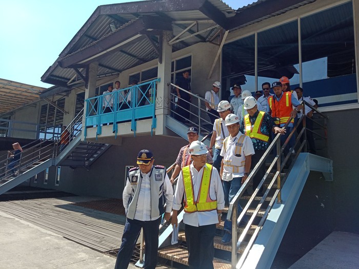 Menhub Imbau Pemotor Mudik Pakai Kapal Laut