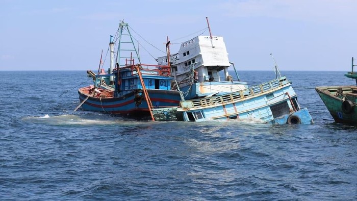Kapal maling ikan
