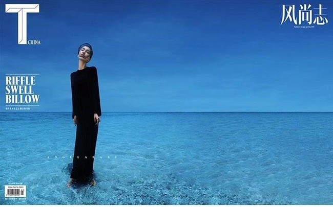 Meskipun beberapa orang memuji foto-foto itu karena dianggap menyegarkan, banyak yang mengkritik Angelababy.Tak sedikit netizen yang terkejut dengan pose dan sudut yang canggung. Bahkan ada juga yang menyebut artis berusia 30 tahun ini mirip dengan alien. Foto: dok. Instagram @angelababyct