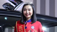 Mahasiswi cantik yang masih aktif di salah satu kampus swasta di Jakarta ini mengaku sehari-hari lebih sering menggunakan transportasi umum.
