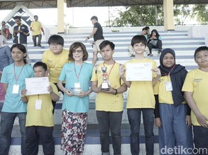 Kompetisi Robot Regional ASEAN Digelar di Surabaya