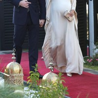 Saat di Maroko, Meghan Markle juga membalut tubuh hamilnya dengan kaftan Dior 90 ribu poundsterling atau Rp 1,6 miliar. Foto: Dok. Getty Images