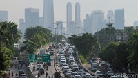 Jumlah penduduk negara-negara kecil di Eropa itu pun kalau digabung semua, belum bisa mengalahkan jumlah penduduk Kota Jakarta yang sebanyak 9 juta orang (Rifkianto Nugroho/detikcom)