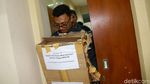 Begini Penampakan Kardus Berisi Ribuan Form C1