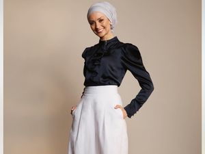 Hijabers Cantik Ini Sumbangkan $1 dari Tiap Tweet Kebencian yang Diterimanya