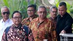Berbatik dan Kacamata, Sofyan Basir Diperiksa KPK