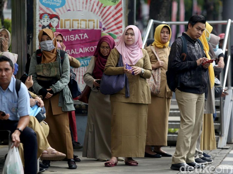Defisit Rp 609 M, Pemkot Bandung Berencana Potong TKD PNS Defisit Rp 609 M, Pemkot Bandung Berencana Potong TKD PNS