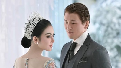 Detail Gaun Pengantin Indah Syahrini Rancangan Sebastian Gunawan