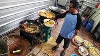 Namun, apabila digabungkan dengan bantuan dari pihak lainnya, Masjid Istiqlal mampu menyiapkan hingga 3.600 nasi kotak dalam sehari.