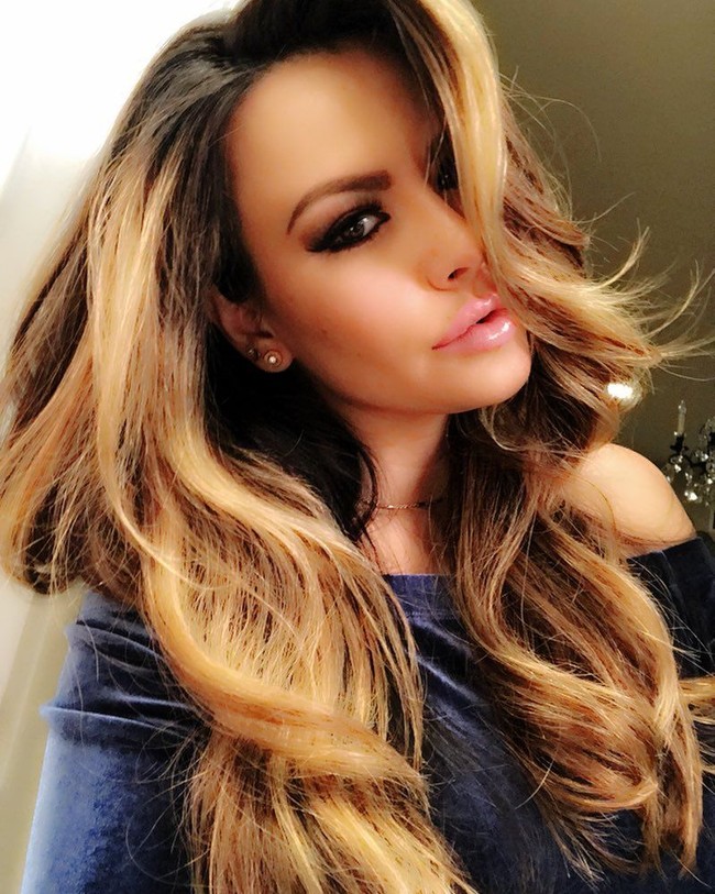 Alice akan merayakan ulang tahunnya ke-40 di Las Vegas. Dia akan mengadakan pesta di kolam renang dengan mengundang teman-teman dekatnya.  Foto: Instagram @ sweetalice101