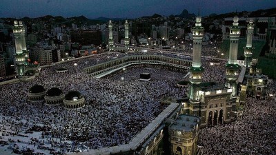 Melihat Deretan Masjid Tertua di Dunia