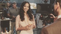Siapa kira ternyata Zoe Saldana memiliki prestasi yang sangat luar biasa. Dok. Instagram/zoesaldana