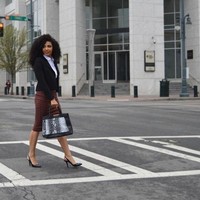 Cheslie pernah bekerja sebagai pengacara selama dua tahun dalam tim litigasi sipil sebelum ikut Miss USA. Ia pernah menjadi pengacara pro-bono atau tidak dibayar untuk membantu orang-orang yang divonis tidak adil.Foto: Dok. Getty Images