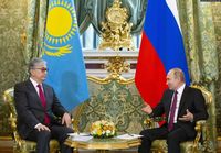 Kazakhstan Ketahuan Photoshop Wajah Presidennya Agar Tampak Awet Muda