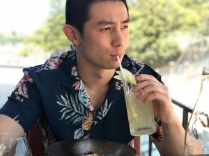 Gantengnya Reynold Poernomo, Adik Chef Arnold yang Doyan Gelato