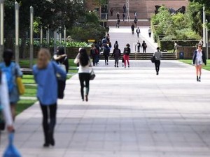 Universitas Australia Mulai Abaikan Kemampuan Bahasa Inggris Mahasiswa Asing