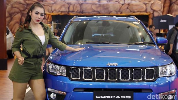 Di arena Internasional Indonesia Motor Show 2019, Jeep memamerkan Compass. Hascar Group selaku distributor Jeep di Indonesia mengatakan Jeep Compass yang didapuk sebagai kendaraan dengan harga paling murah nyatanya cukup diminati.