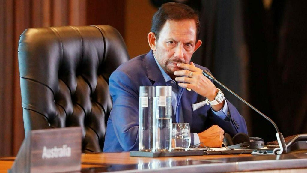 Sultan Brunei Rombak Kabinet, Tunjuk Menteri Wanita untuk Pertama Kali