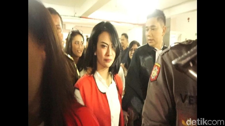 Vanessa Angel Menanti Nasib Bebas Sebelum Lebaran Vanessa Angel Menanti Nasib Bebas Sebelum Lebaran