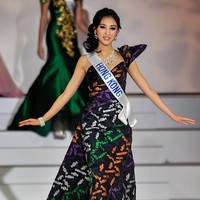 Katherine Ho merupakan jebolan Miss Hong Kong 2014. Ia menjadi runner-up atau juara 2 dalam kontes kecantikan tersebut. Foto: Instagram/@katherine_hoyk