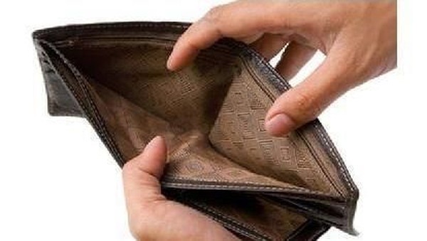 Meme Ajakan Bukber yang Biasanya Hanya Jadi PHP Saja