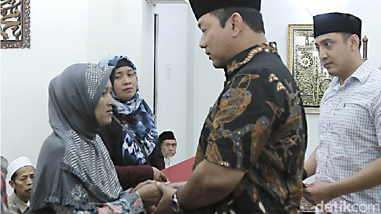Masih Ada KPPS Meninggal dan Sakit, Pemkot Semarang Beri Santunan Masih Ada KPPS Meninggal dan Sakit, Pemkot Semarang Beri Santunan