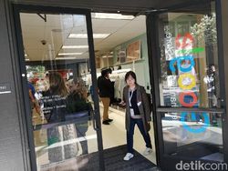 Ngabuburit di Markasnya Mbah Google