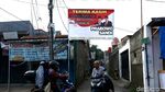 Spanduk Klaim Kemenangan Prabowo-Sandi Muncul di Bintara Jaya Bekasi