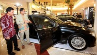 Hadir dalam acara pembukaan tersebut Direktur Utama MTF Arya Suprihadi meninjau secara langsung lokasi pameran, Selasa (7/5/2019). PT Mandiri Tunas Finance (MTF)  berinisiatif menggelar pameran otomotif bergengsi di kota Jakarta bertajuk MTF Autofiesta 2019.