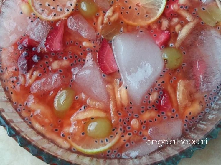 Slurpp! Es Blewah Pilihan Netizen Ini Cocok Buat Buka Puasa