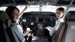 Foto: Ari Fuji, Pilot Penerbangan Komersil Wanita Pertama di Jepang