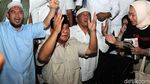 Melihat Lagi Momen Deklarasi Kemenangan Prabowo, Ada Setan Gundulnya?