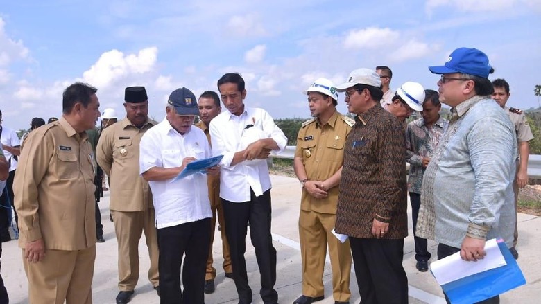 Presiden Jokowi di Kalimantan Timur (Dok. Rusman-Biro Pers Sekretariat Presiden) Presiden Jokowi di Kalimantan Timur (Dok. Rusman-Biro Pers Sekretariat Presiden)