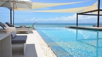 Banwa Private Island menyebut dirinya sebagai Benteng ekologi terakhir. Lokasinya memang dibuat eksklusif di sebuah pulau privat (Banwa Private Island)