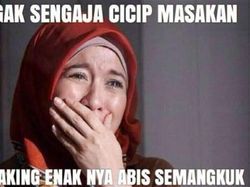 Foto Meme Kocak Batal Puasa