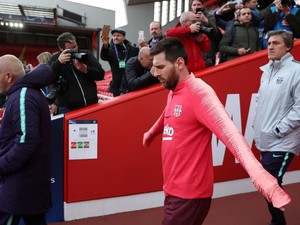 Mourinho Bagi-Bagi Tips Hentikan Messi, Liverpool Mau Coba?