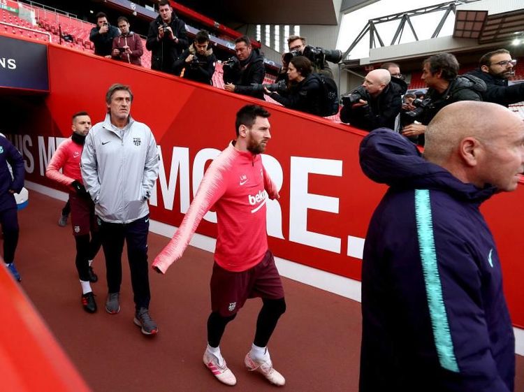 Liverpool vs Barcelona: Lionel Messi dkk Panaskan Mesin di Anfield