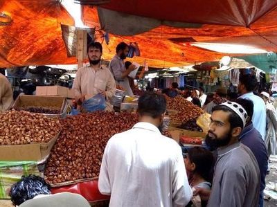 Mengintip Pasar Kurma di Pakistan saat Ramadhan