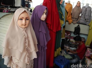 Dua Partai Pro-Pemerintah Austria Setujui UU Larangan Jilbab di SD