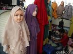 Dua Partai Pro-Pemerintah Austria Setujui UU Larangan Jilbab di SD Dua Partai Pro-Pemerintah Austria Setujui UU Larangan Jilbab di SD