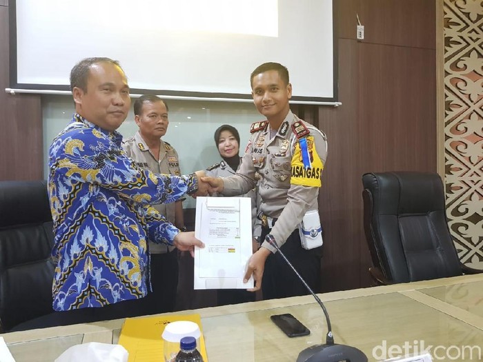 Pelayanan Publik Polres Bojonegoro Sabet Penghargaan Ombudsman RI