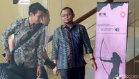 Wakil Sekretaris Jenderal (Wasekjen) Partai Golkar Sarmuji diperiksa KPK, Jakarta, Selasa (7/5/2019).